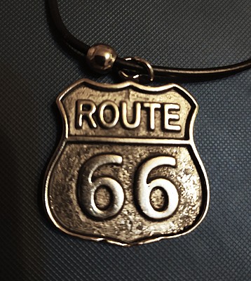 64. Medalion Route 66