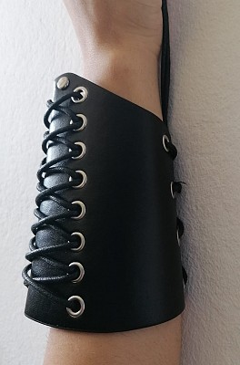 Bratara mica tip corset (JHN/B800/124)