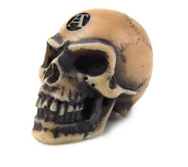 Craniu miniatural de buzunar V2 - Lapillus Worry Skull (Colectia Alchemy Vault)