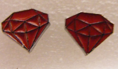 Cercei Diamond mic rosu (EXL)