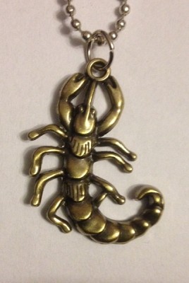 Medalion Love&Hate Jewellery Scorpion