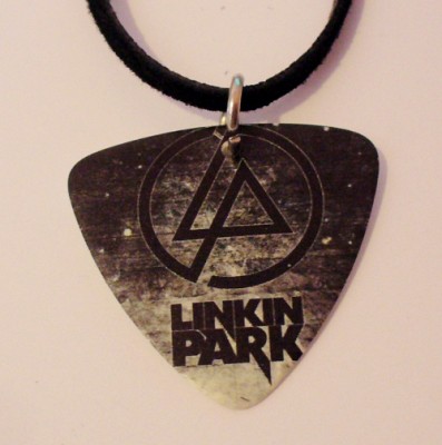 Medalion Pana de Chitara Triunghiulara Linkin Park Logo