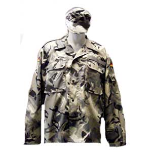 Set JACHETA PANTALONI SI CASCHETA MILITARA