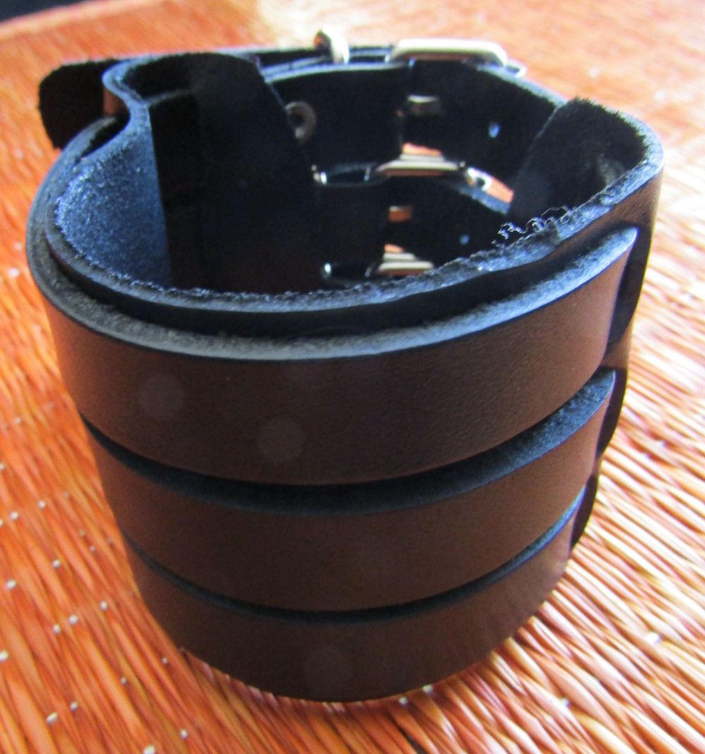 Bratara imitatie de piele neagra cu 3 cureluse model 3 (latime 5.5 cm)
