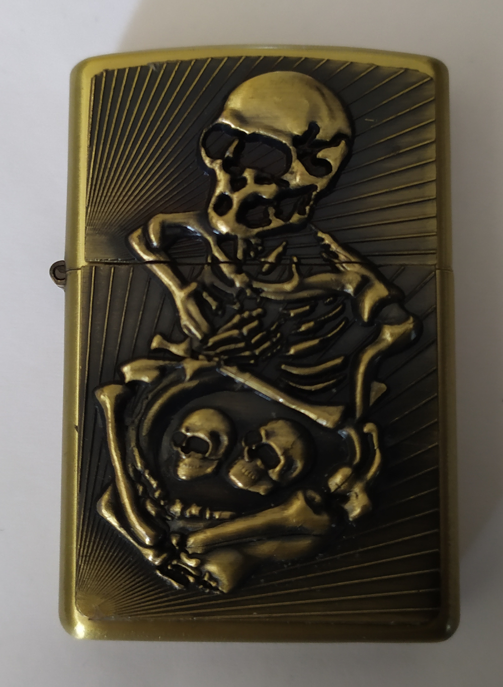 Bricheta aurie tip Zippo Skeleton + Babies