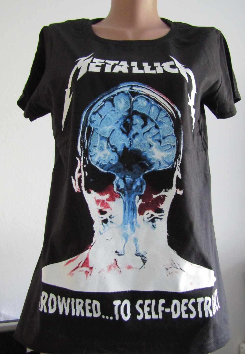Girlie METALLICA Hardwired to Selfdestruct GR/FR/117