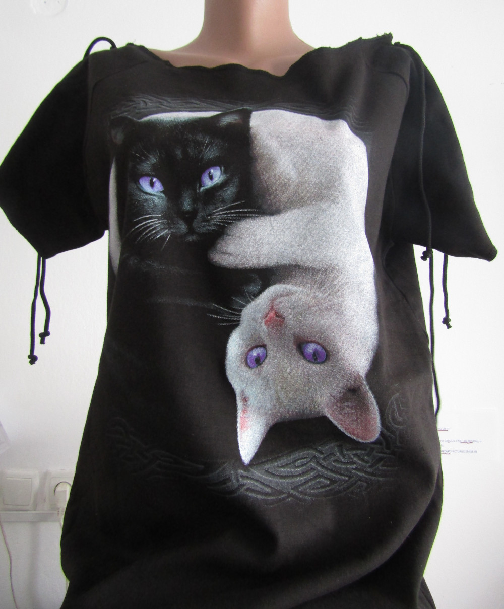 Girlie YIN YANG CATS Model 2 (Superpret Spiral)
