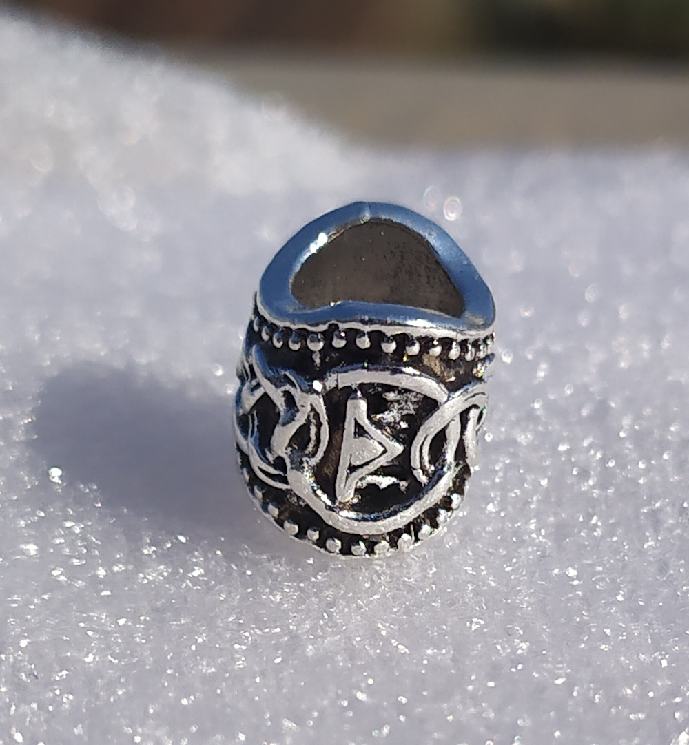 Inel argintiu mic oval pentru barba sau par Viking Rune model Thurizas (Thor)