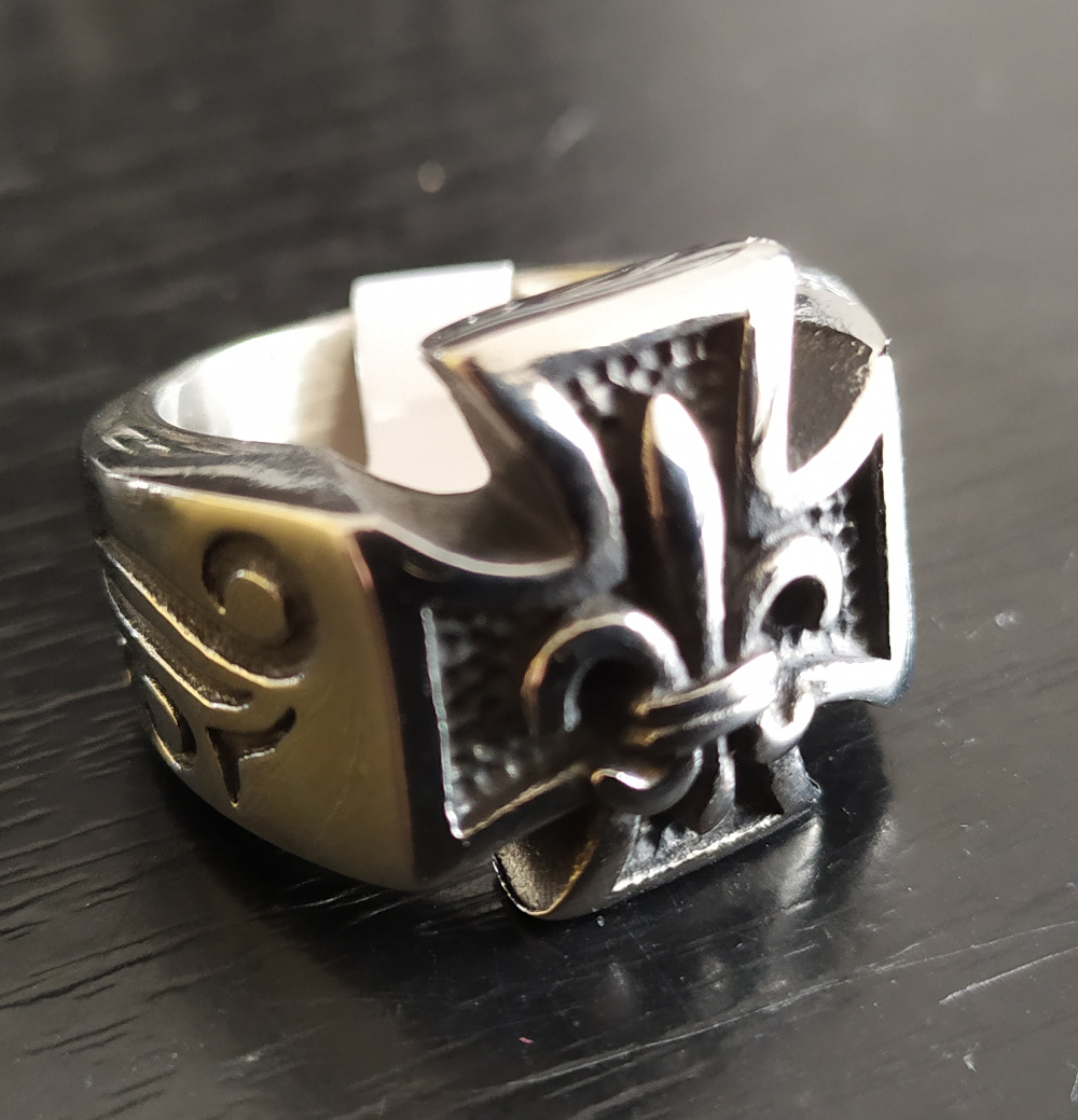 Inel de inox Biker BRU64 Lily Iron Cross