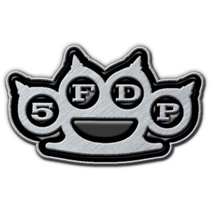 Insigna metalica Five Finger Death Punch Knuckles (lichidare stoc)