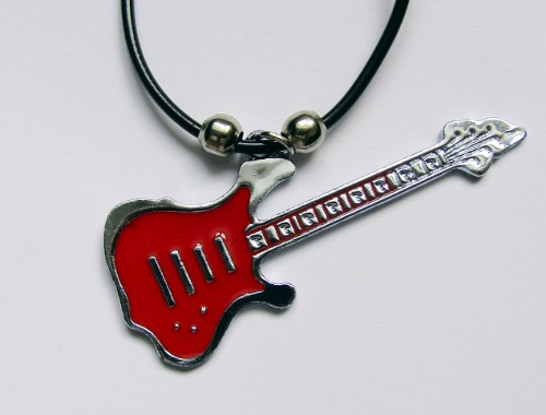 Medalion Chitara Electrica model 4 (JHN)