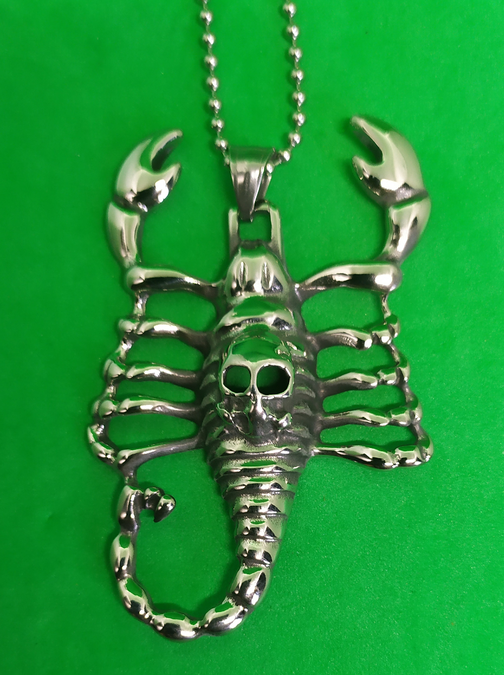 Medalion masiv de inox Scorpion PRU36