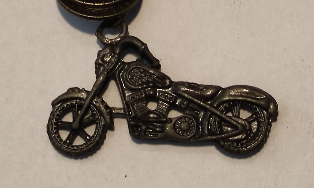 Medalion Native Art Motorcycle model 1