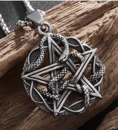 Medalion Snake Pentagram (JBG)