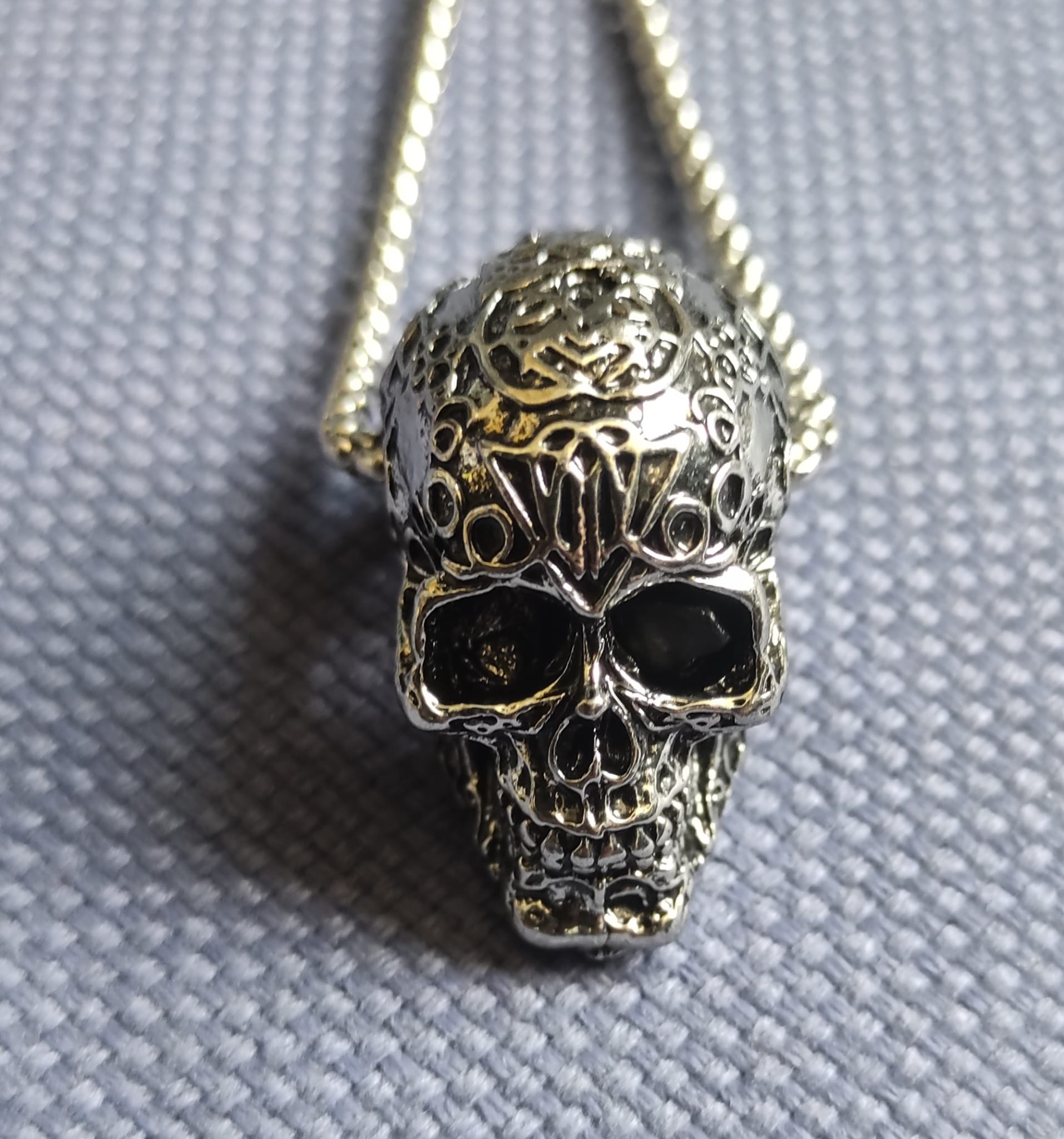 Medalion Solid Rock FILIGRAN SKULL