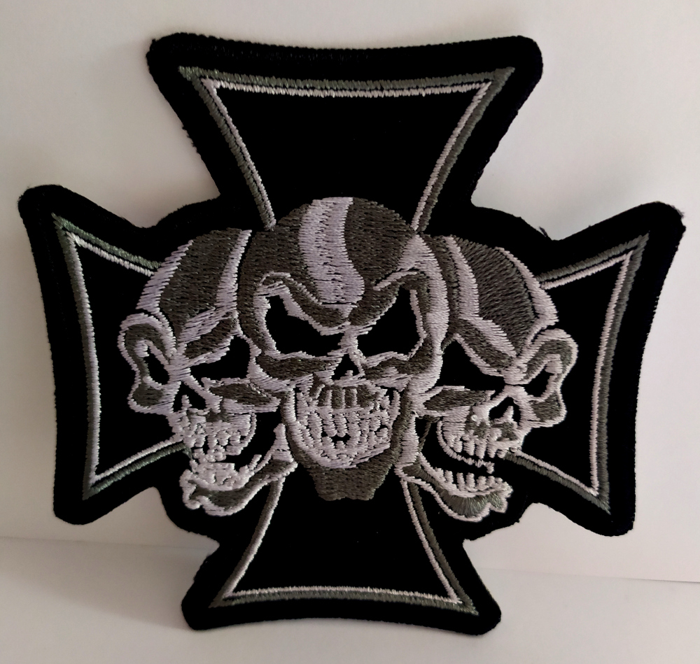 Patch Iron Cross with 3 Skulls (patch brodat)(P-SHK)