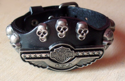 Bratara imitatie piele Skulls Factory HarleY Davidson (JHN)
