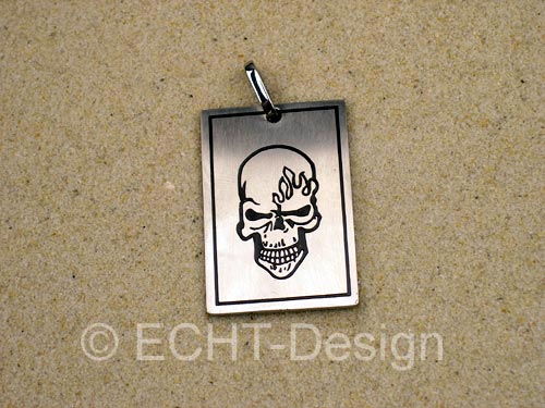 SK118 Pandantiv de Inox craniu  Anhanger mit Laserung Lichidare Stoc !