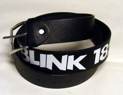 Curea neagra imitatie piele BLINK 182 (MCD)