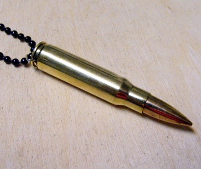 Medalion cu lant Glont Auriu (EXL)