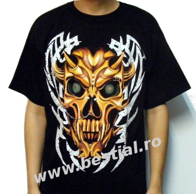 Tricou UK CRANIU CU OCHI VERZI SI COARNE (TRS)