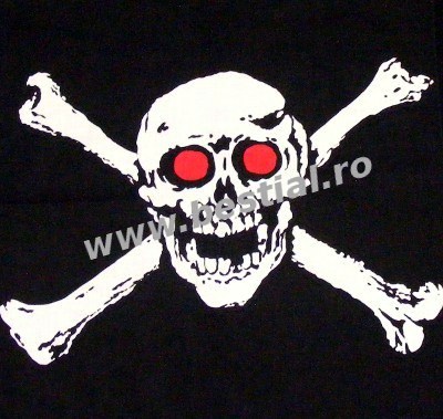 Bandana craniu mare cu ochi rosii