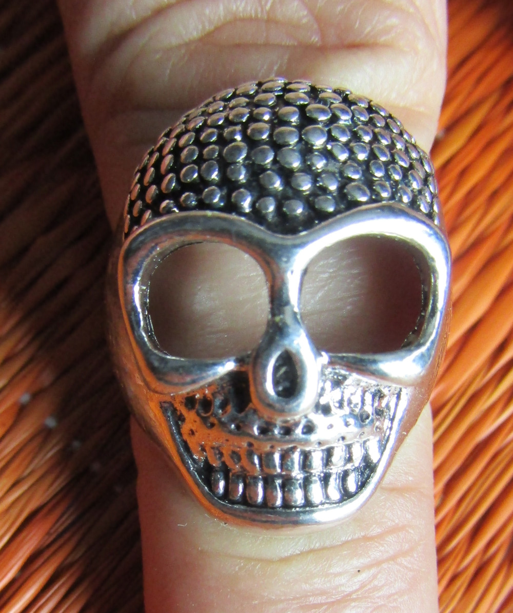 Inel Biker Ring Dot Skull