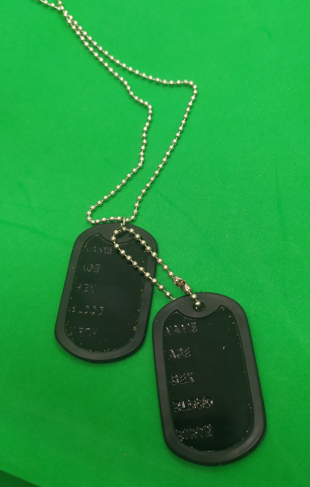Set placute ID (dog-tag) negre cu silencer
