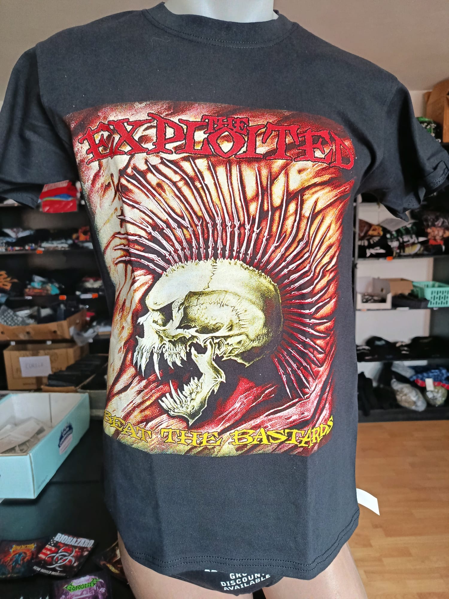 Tricou THE EXPLOITED Beat the Bastards (HCP)