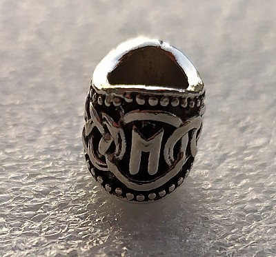 Inel argintiu mic oval pentru barba sau par Viking Rune model Ehwaz (Horse)