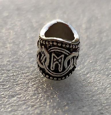 Inel argintiu mic oval pentru barba sau par Viking Rune model Mannaz (Man)