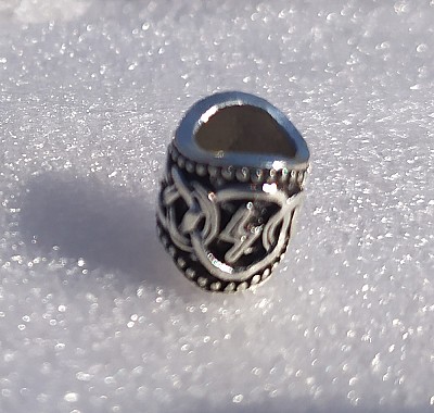 Inel argintiu mic oval pentru barba sau par Viking Rune model Sowulo (Sun)
