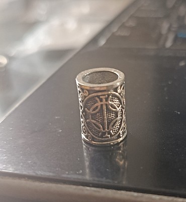 Inel auriu pentru barba sau par Viking model 17 Inel auriu pentru barba sau par Viking model 17