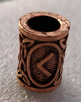 Inel caramiziu pentru barba sau par Viking Rune model Kaunaz (Fire)
