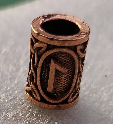 Inel caramiziu pentru barba sau par Viking Rune model Laguz (Water)
