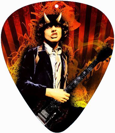 Medalion Pana de chitara AC/DC Angus (SHK-1) - Bestial.ro